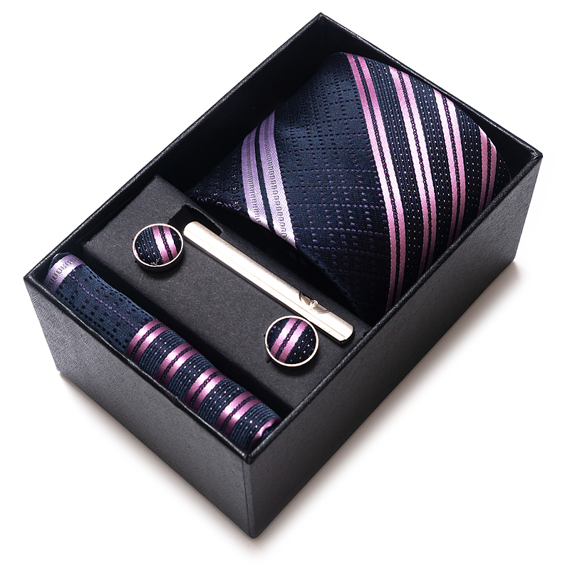Brand Classic Holiday Gift Box - Men'S Accessories Gift Set Branded recension och pris