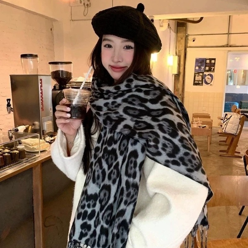 2025 New Retro Silk Leopard Pa - Men Accessories To Wear recension och pris